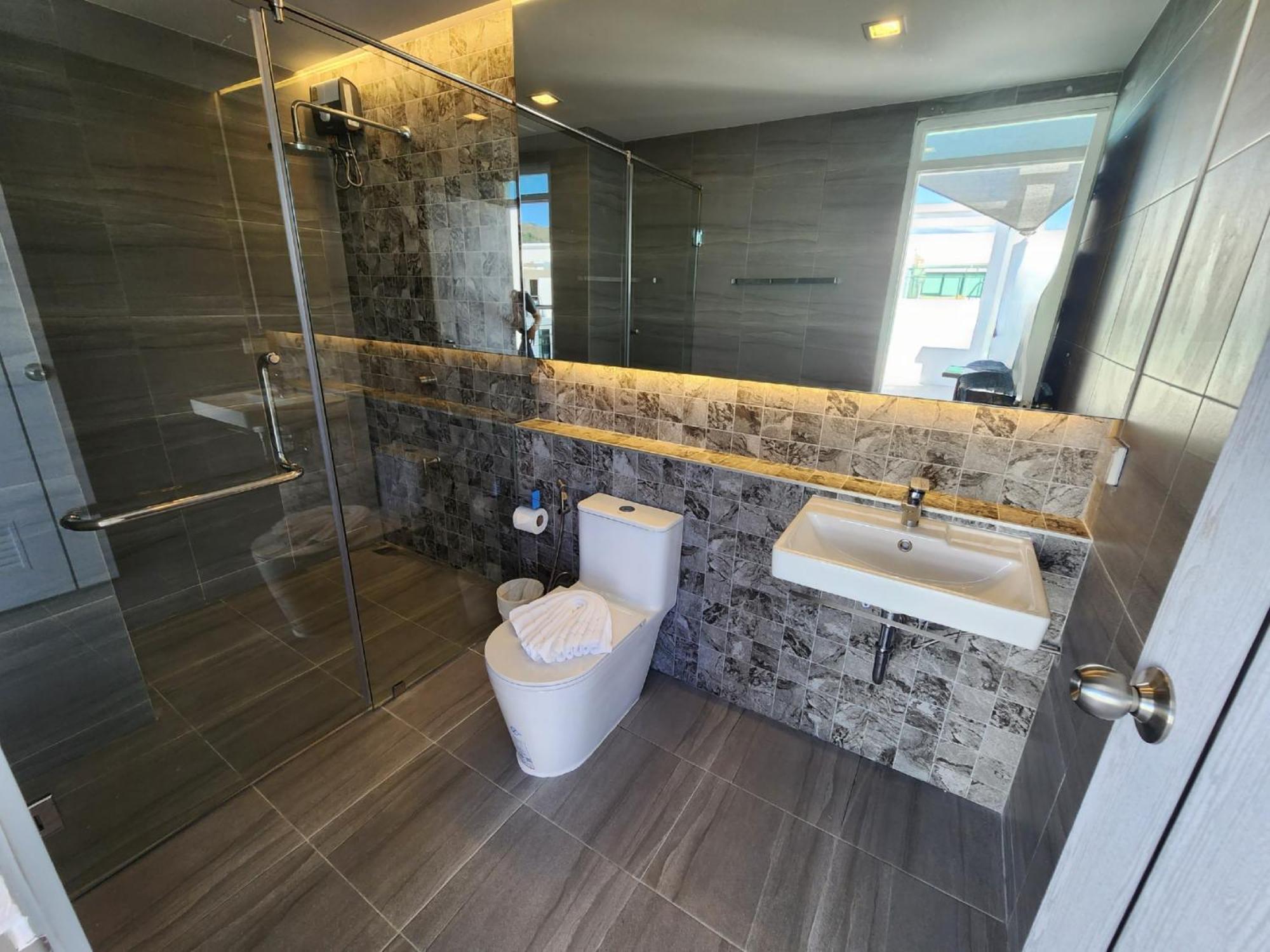 Kamala Regent Phuket Condotel מראה חיצוני תמונה