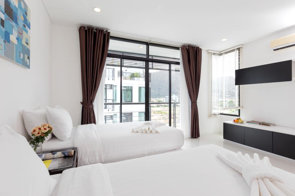 Kamala Regent Phuket Condotel חדר תמונה