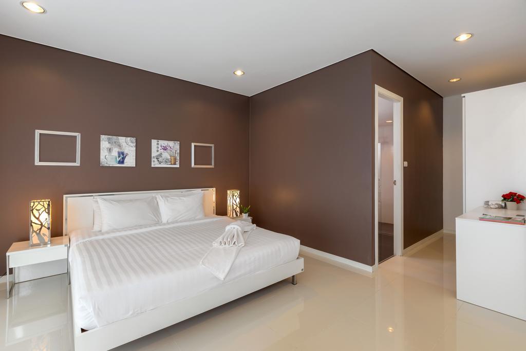 Kamala Regent Phuket Condotel חדר תמונה