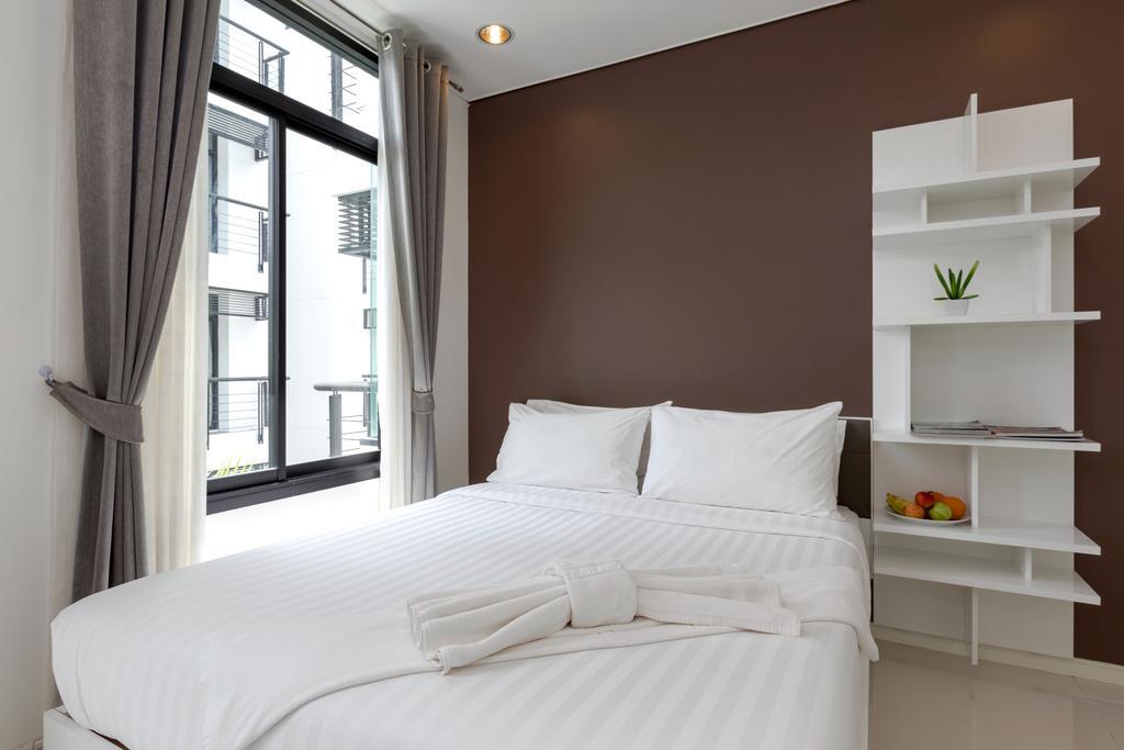 Kamala Regent Phuket Condotel חדר תמונה